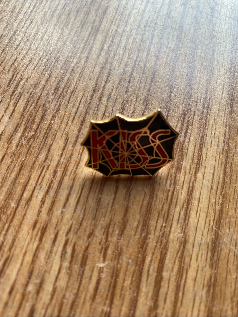 Vintage 1993 Kiss of the Spider Woman Broadway Musical Enamel Pin USA Made
